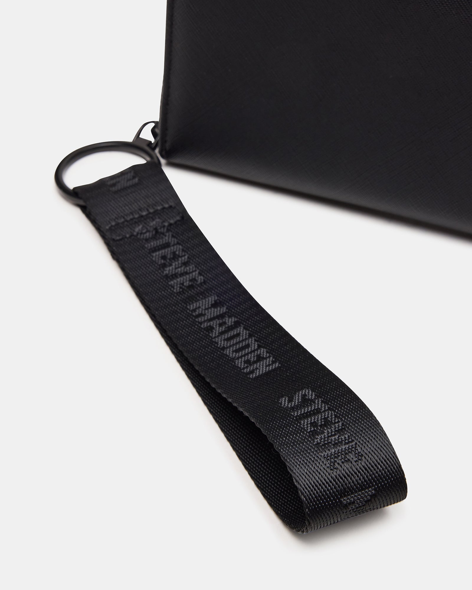 ZIP WALLET BLACK